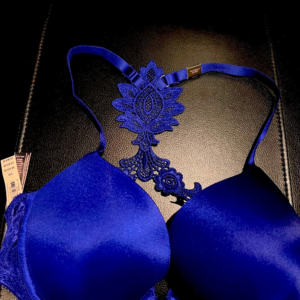 Victoria Secret Blue 34D Push up Bra